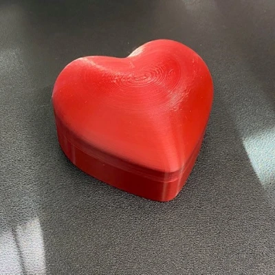 Hộp Hình Trái Tim Lãng Mạn