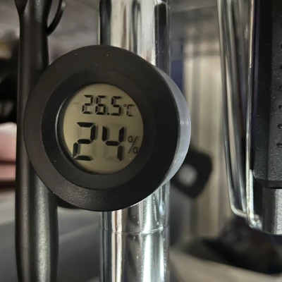 Giá đỡ nam châm cho máy đo nhiệt độ/độ ẩm mini