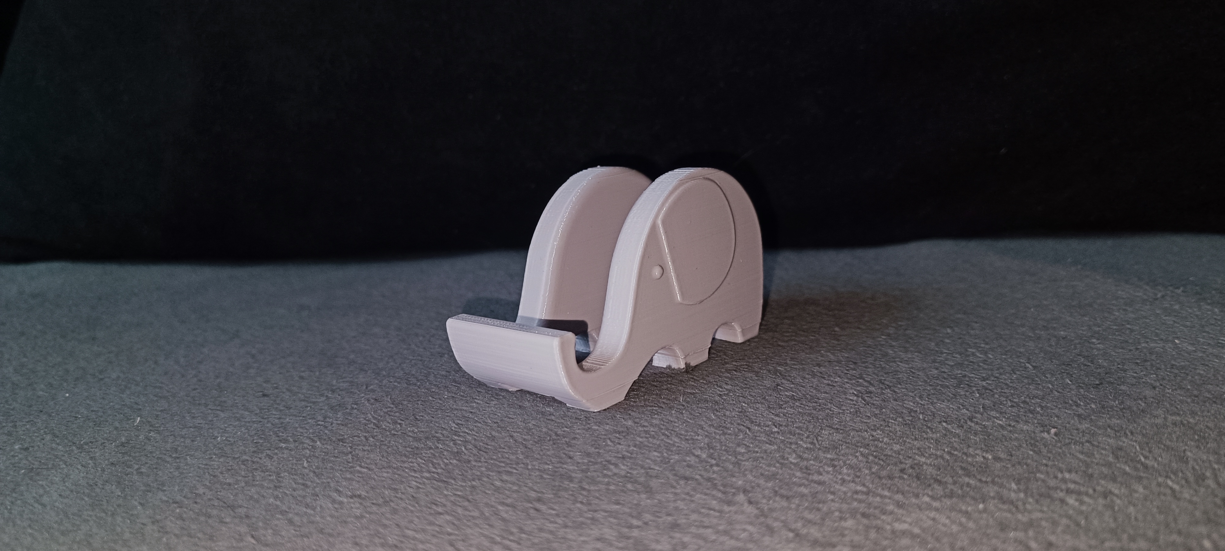 Chân đế điện thoại hình con voi