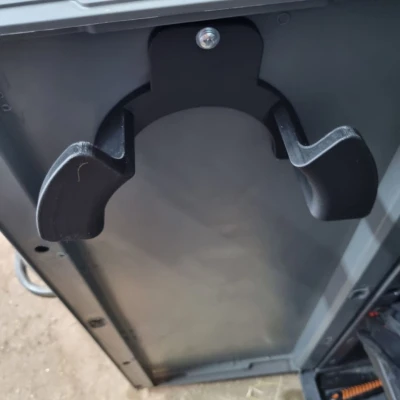 Giá Treo Dây Cương Ngựa