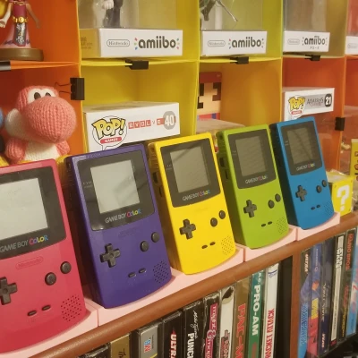 Chân Đế Trưng Bày GameBoy Color
