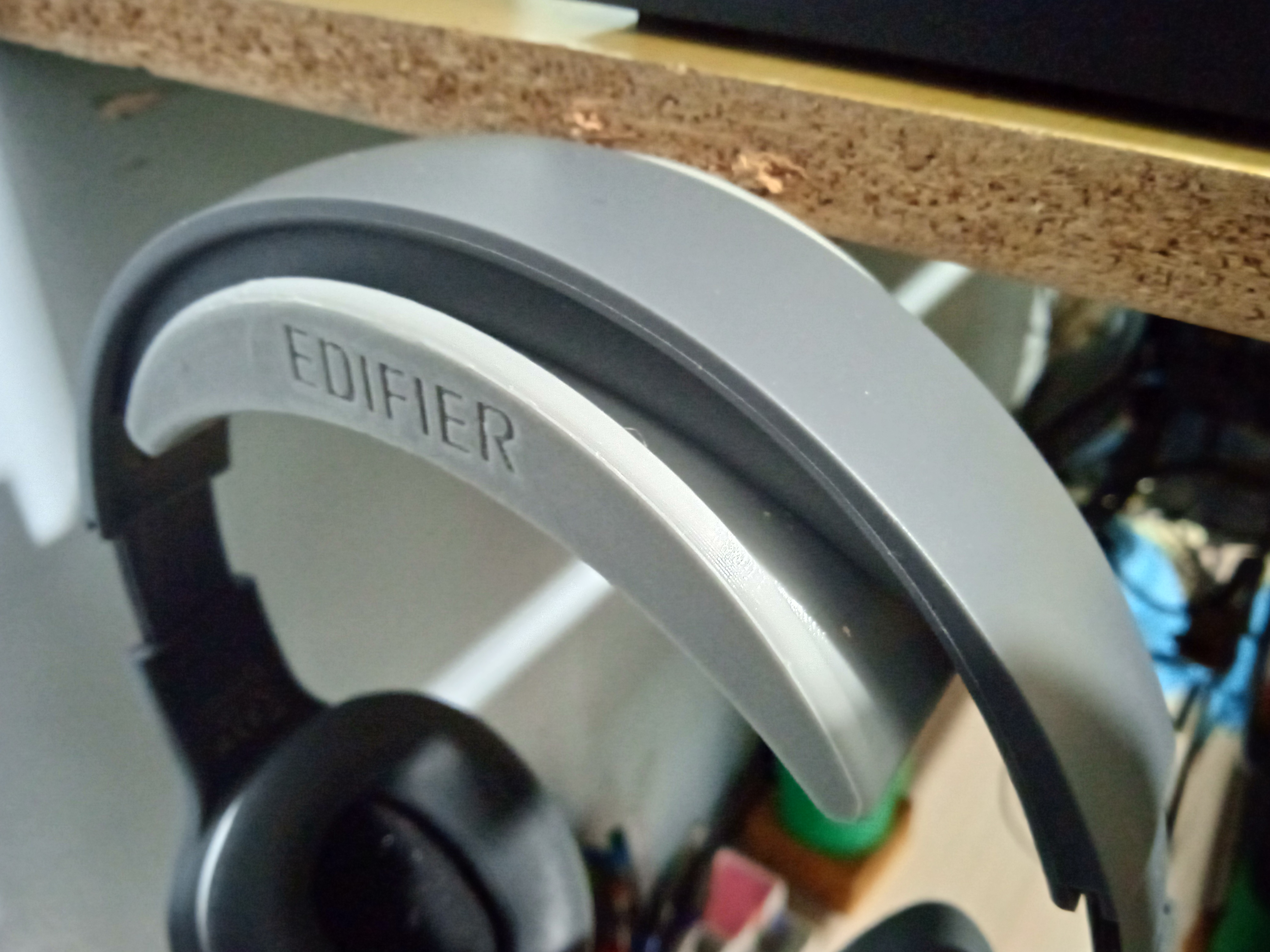 Giá đỡ tai nghe cho Edifier W600BT