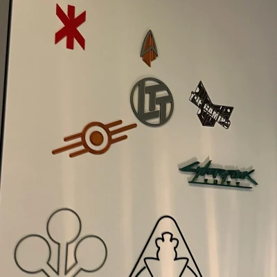 Logo LTT / Linus Tech Tips