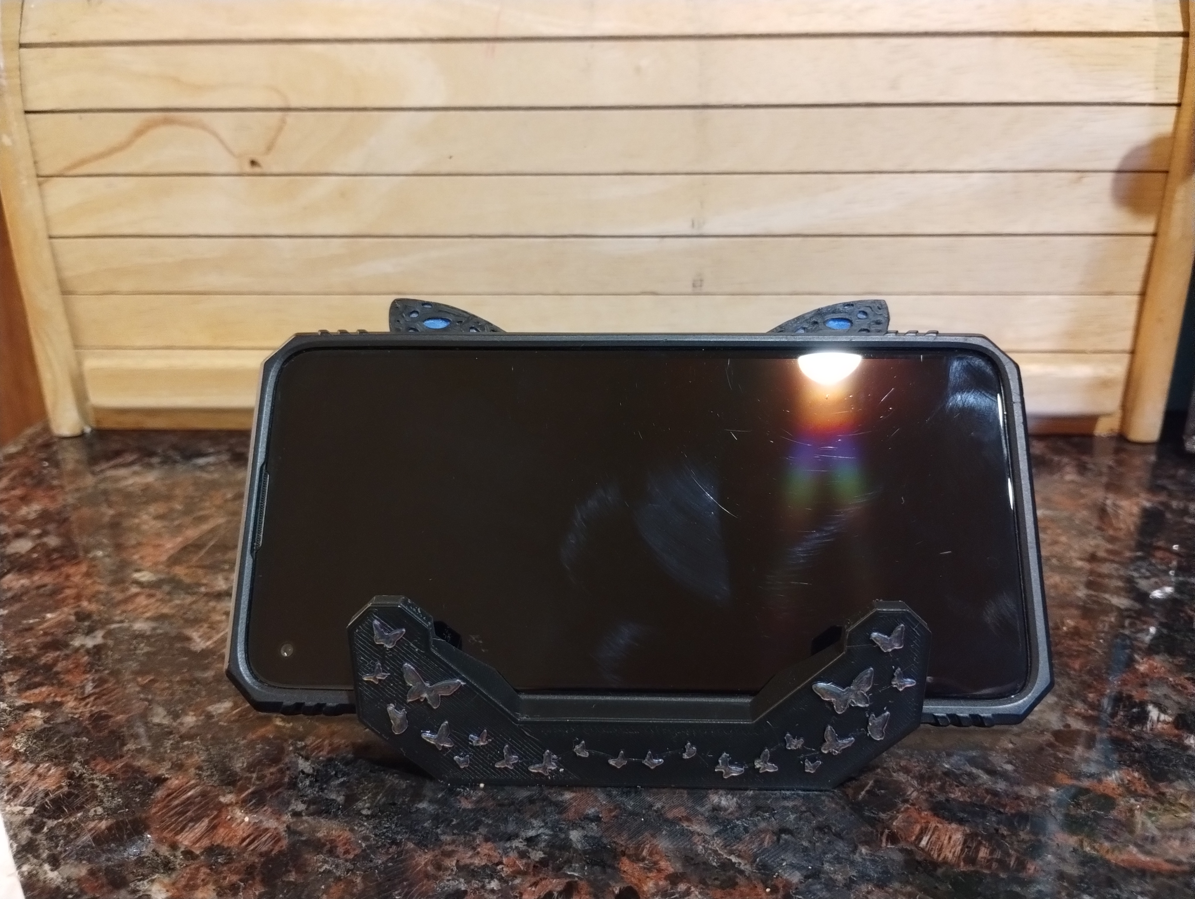 Chân Đế Điện Thoại Hình Con Bướm