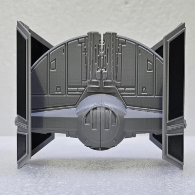 Mô hình TIE Fighter của Darth Vader (Remix)