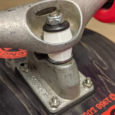 Chén Bạc (Bushings) Xe Trượt Ván Carver C7