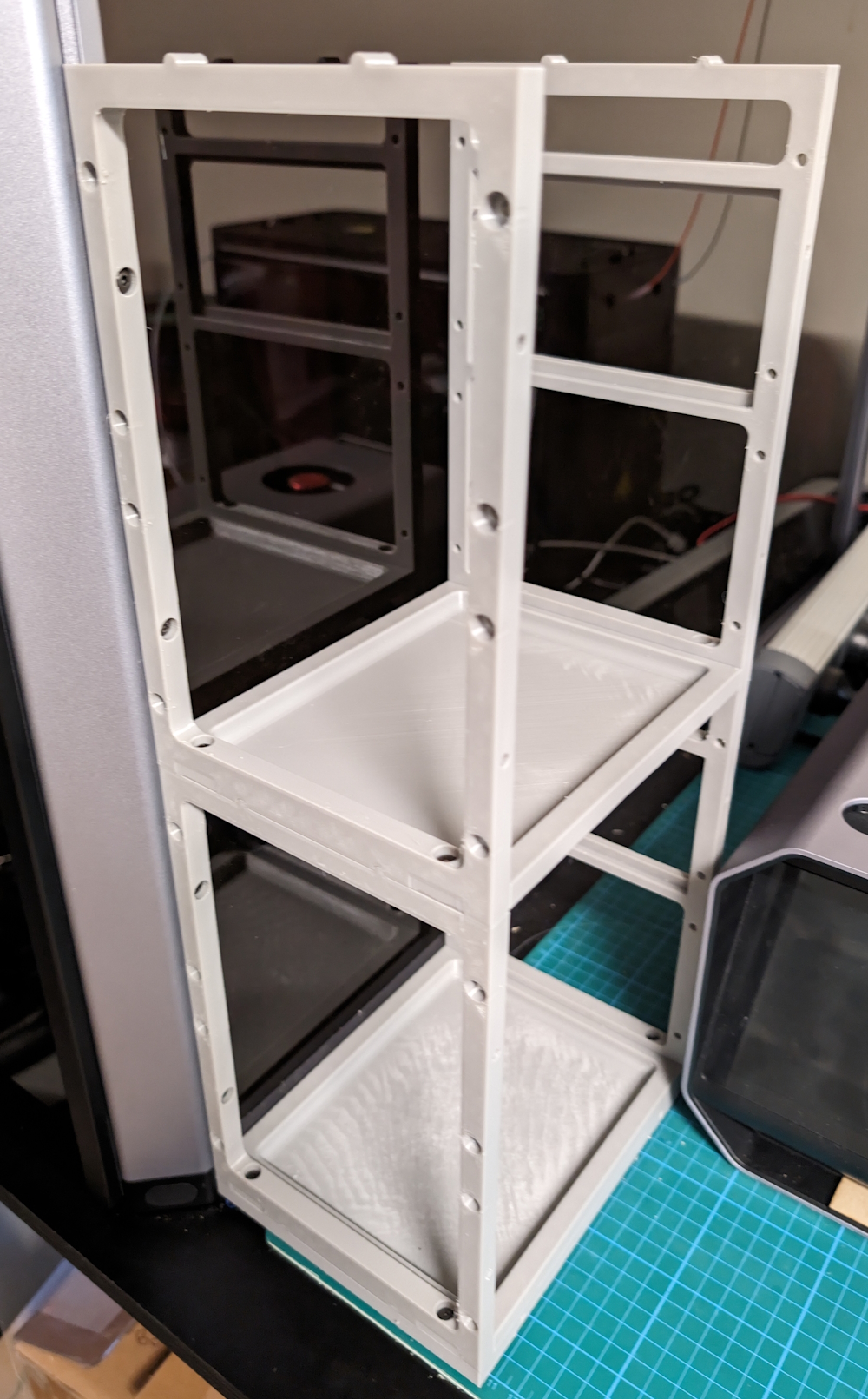 Kệ bên dạng module Snapmaker Artisan