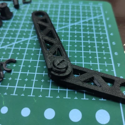 Cần Kê Gunpla Có Khớp Nối C-Clamp (HSW)