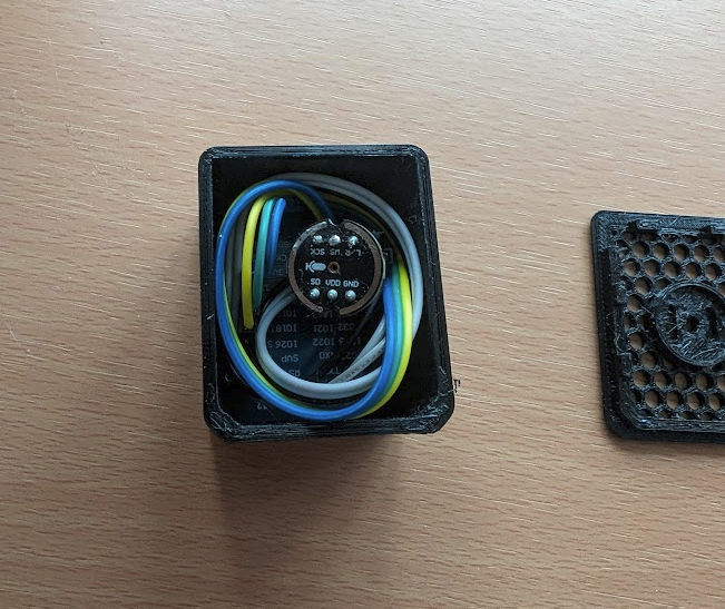 Vỏ Case ESP32 Mini Kèm Micro