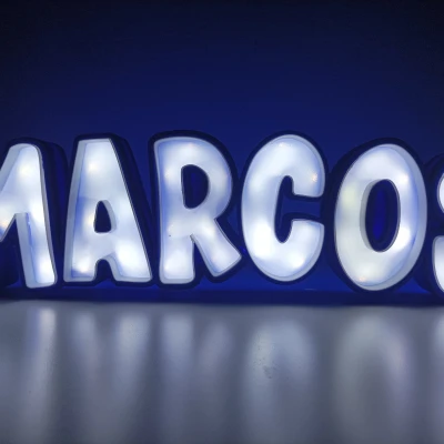 Biển Tên 'Marcos' Đèn LED