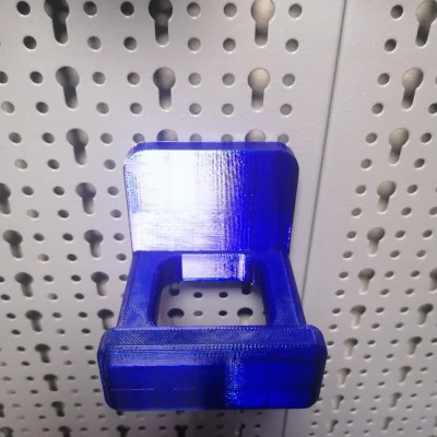 Treo tai nghe cho bảng lỗ Mars Svratka