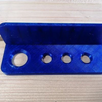 Giá Đỡ Kìm Rút Rivet Cho Bảng Pegboard Mars Svratka