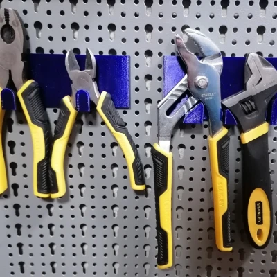 Giá Đỡ Kìm Stanley Treo Tường Mars