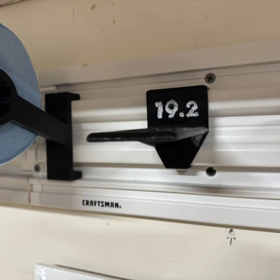 Giá đỡ pin Craftsman 19.2V cho hệ thống VersaTrack