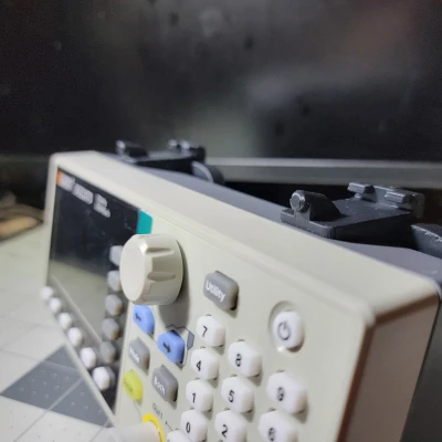 Kệ đôi cho OWON DGE2070 và XDM1041