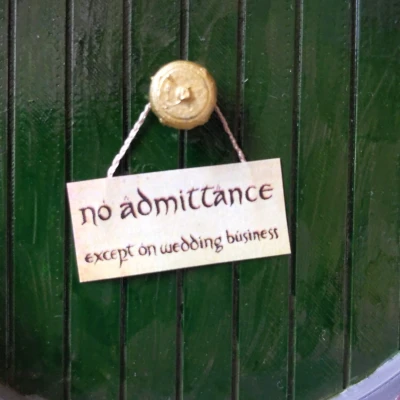 Mô hình Cửa Hobbit Trang Trí Bánh Cưới