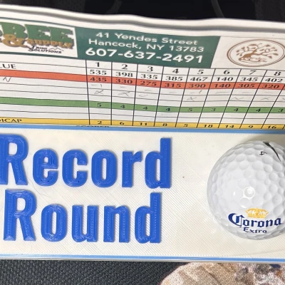 Kệ Trưng Bày Bóng Golf và Thẻ Điểm