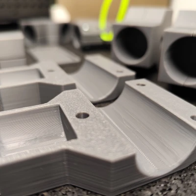 T-Connector cho thanh giằng trailer chắc chắn hơn