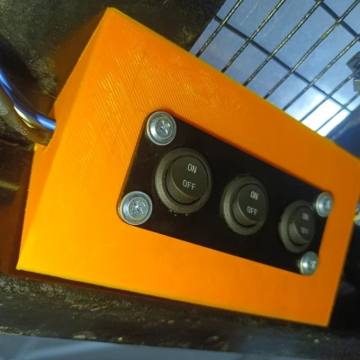 Hộp góc tùy chỉnh cho các nút điều khiển