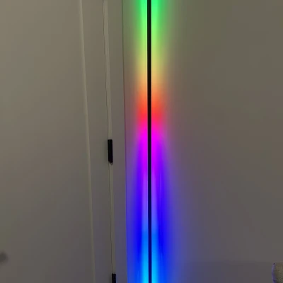 Đèn sàn LED góc nhà