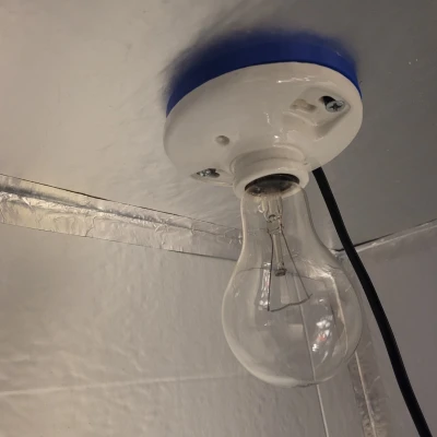 Hệ thống buồng nóng chủ động bằng bóng đèn và rơ le nhiệt cho CR-10V3