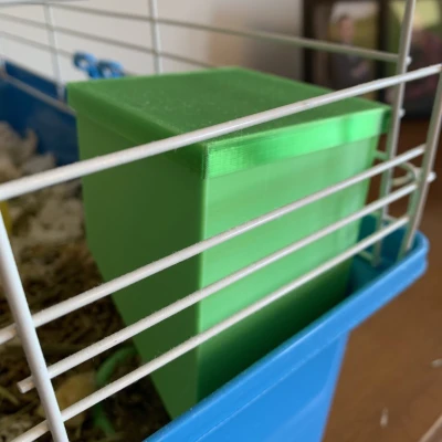 Nắp Đậy Máng Ăn Cho Heo Ỉ Ọt Linh Hoạt