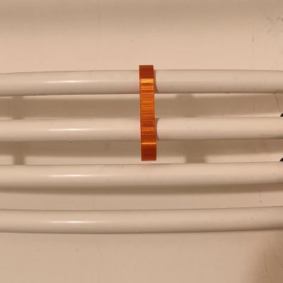 Móc treo phòng tắm cho máy sưởi