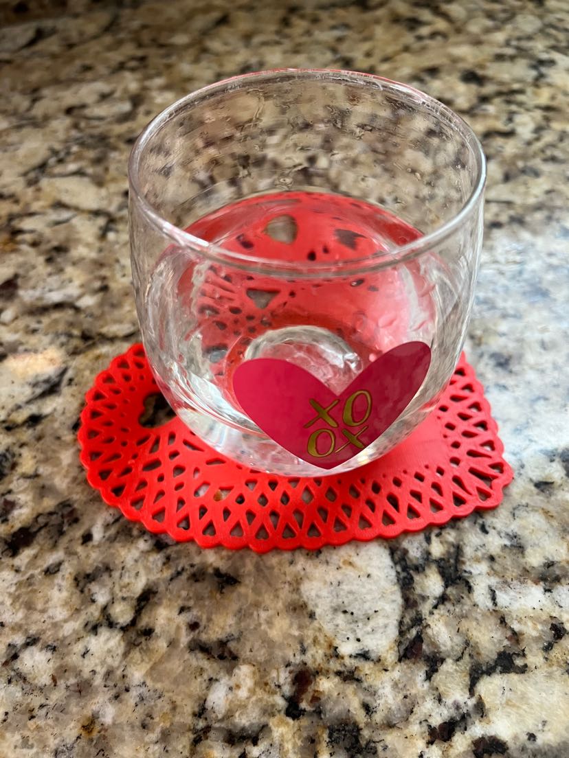 Đế Lót Ly Hình Trái Tim Kiểu "Doily"