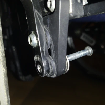 Phanh thay thế cho hệ thống phanh tiêu chuẩn xe lăn Quickie