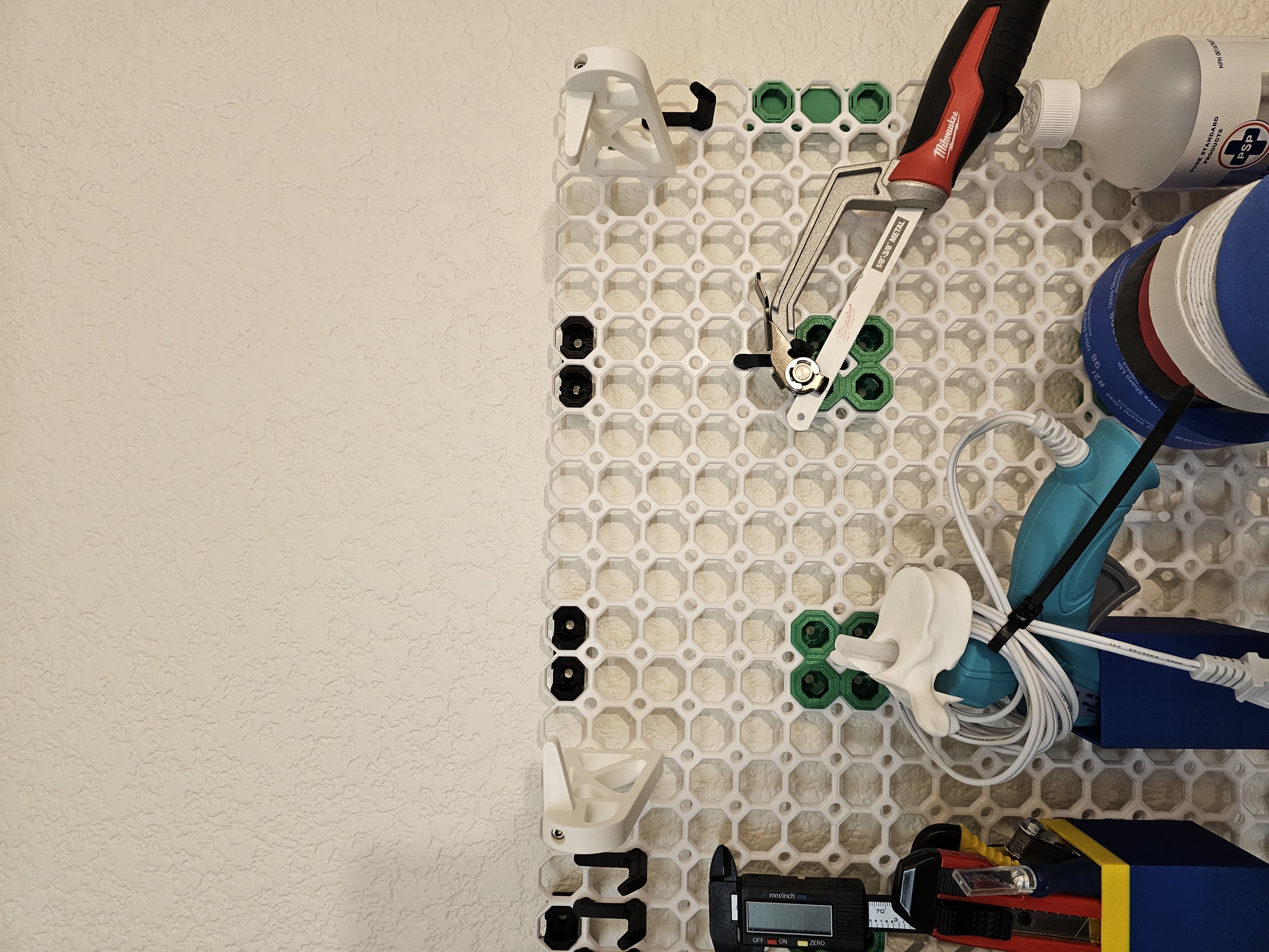 Giá Đỡ Cuộn Giấy Ăn Thay Nhanh Cho Multiboard