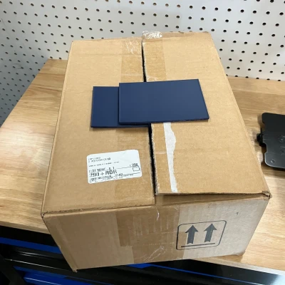 Miếng dán khóa dán velcro cho thùng carton