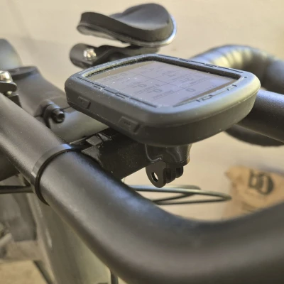 Giá đỡ Garmin cho ghi-đông khí động học [có thể tùy chỉnh]