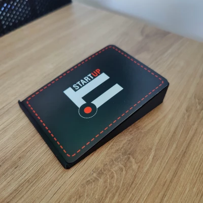 Kệ Đựng Bài Tây Game