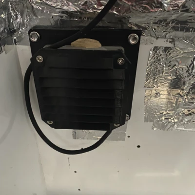 Giá đỡ quạt tùy chỉnh cho quạt máy tính