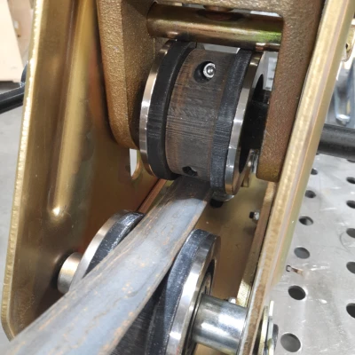 Trục Cán Thanh Dẹp Cho Máy HF Tube Roller