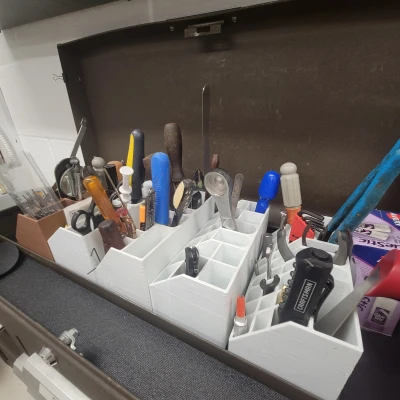 Khay Đựng Đồ Nghề - Dụng Cụ Tiệm - Dũa - Dao Cắt - Cờ Lê