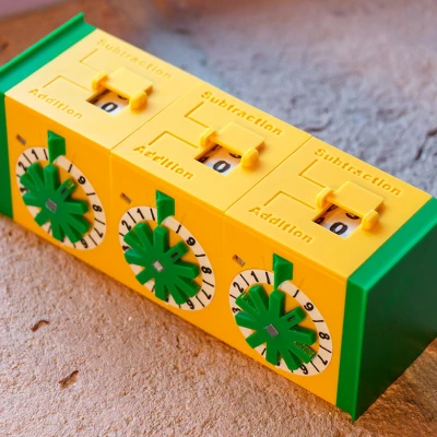 Máy tính cơ học "Pascaline" (thiết kế theo mô-đun)