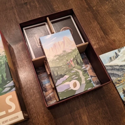 Hộp Đựng Game Trails