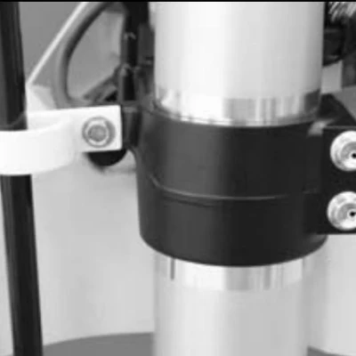 Giá đỡ dây côn tay lái Kawasaki KXF 250/450 2017