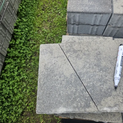 Thước Cặp Hỗ Trợ Cắt Đá Lát Sân Vườn