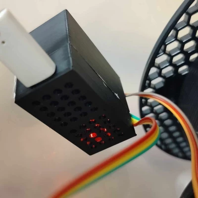 Hộp đựng Arduino Nano có lỗ thông gió