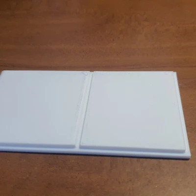 Nắp Hộp Đựng Pin