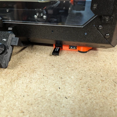 Giá đỡ USB dưới Vỏ máy Prusa