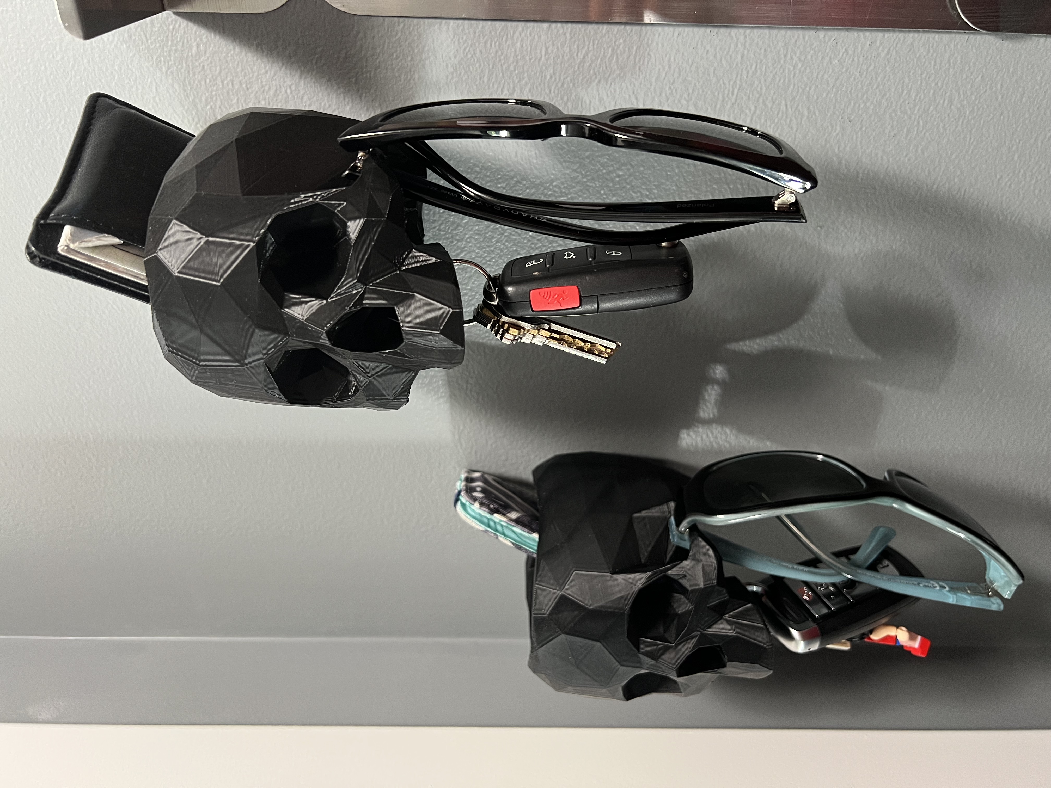 Hộp Sọ Low Poly Treo Tường Kèm Móc - Image 1