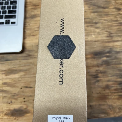 Khuôn cắt lỗ lục giác cho hộp dây tóc