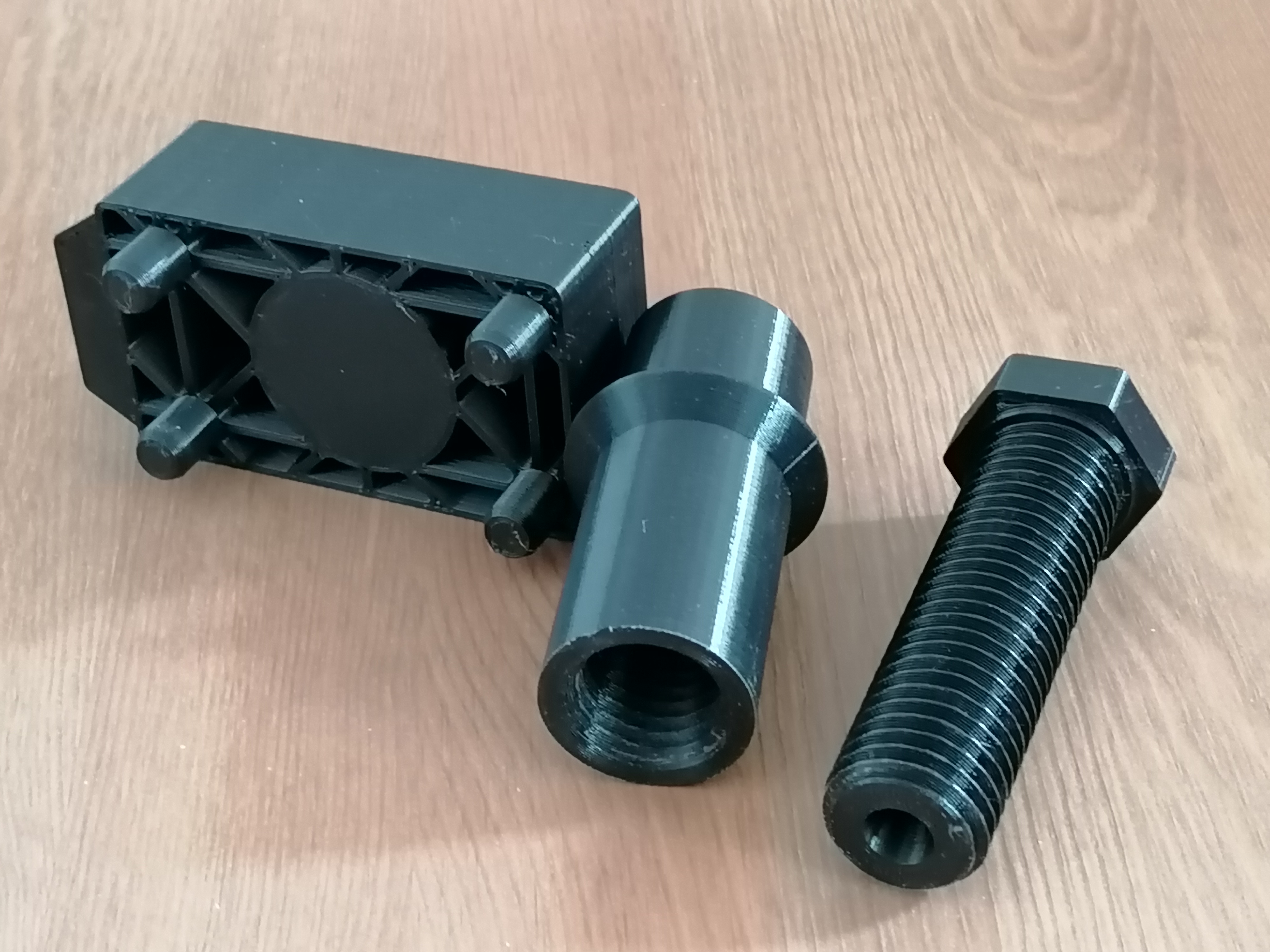 Chân đế vững chắc cho tủ bếp Ikea Metod