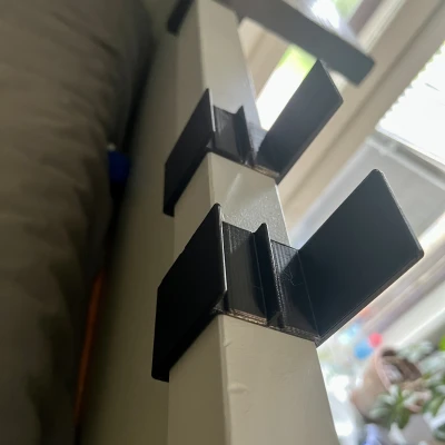 Giá đỡ máy tính bảng Ikea Kura