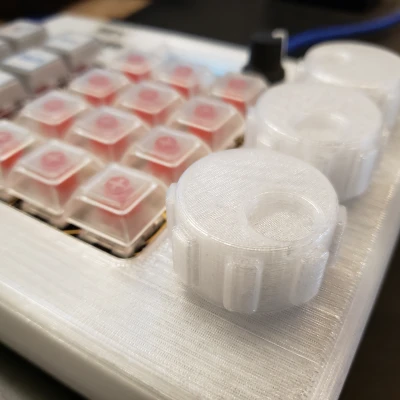 Núm Vặn Chiết Áp Có Vân