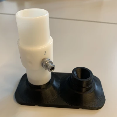 Chân Đế Đôi Cho Đầu Nối VO2