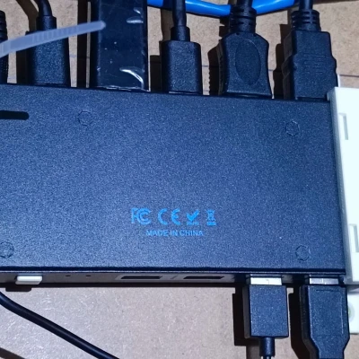 Giá đỡ / Gắn KVM dưới bàn